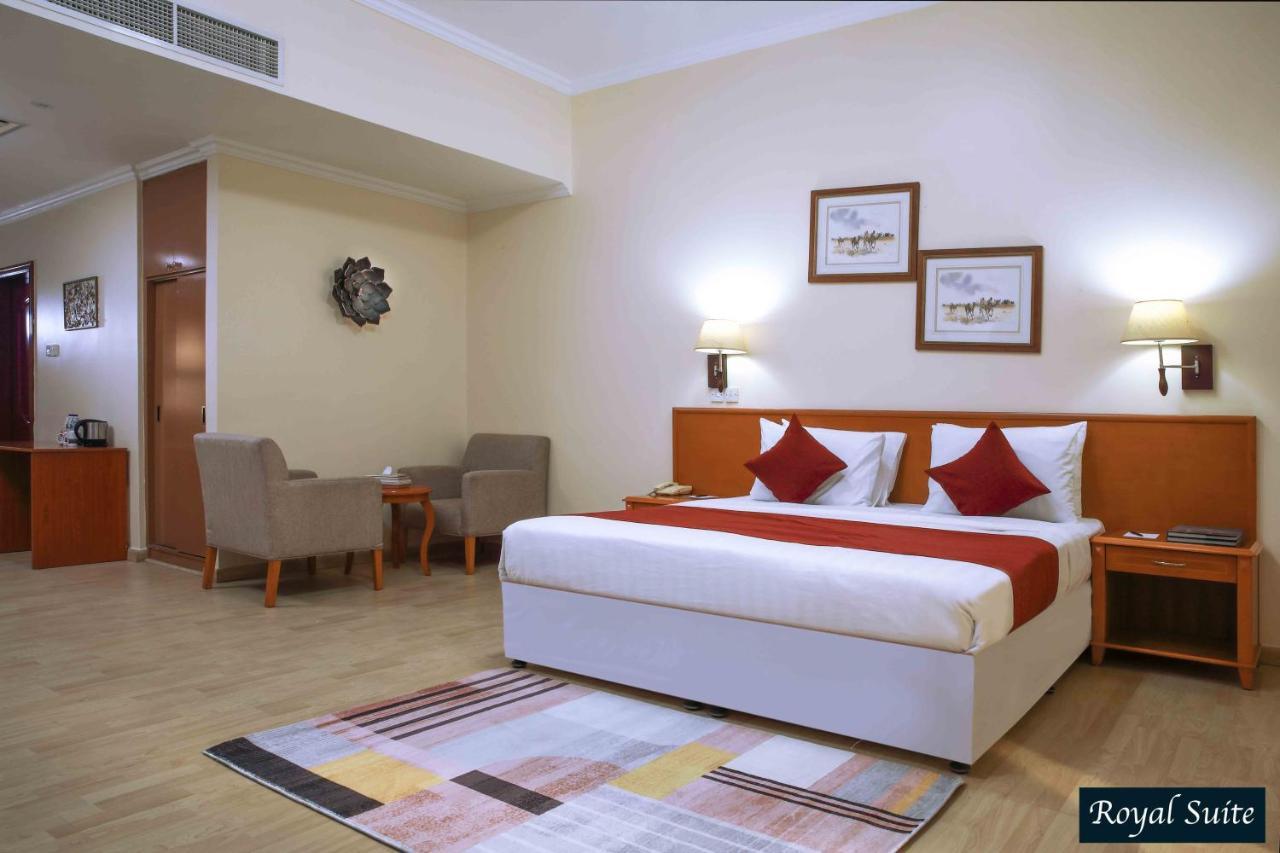 Al Seef Hotel Sharjah Exteriör bild